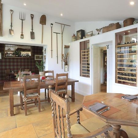 The Feathered Nest Inn Westcote Екстериор снимка