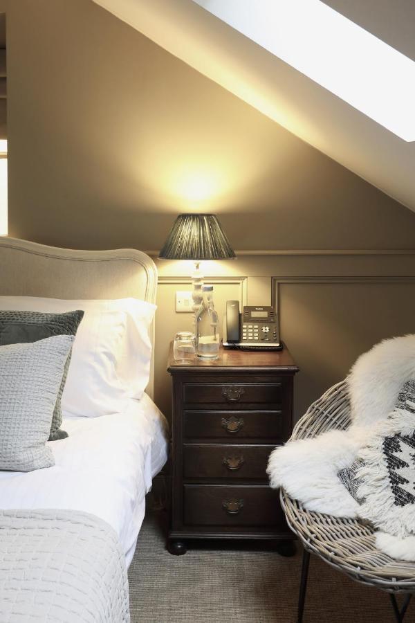 The Feathered Nest Inn Westcote Екстериор снимка