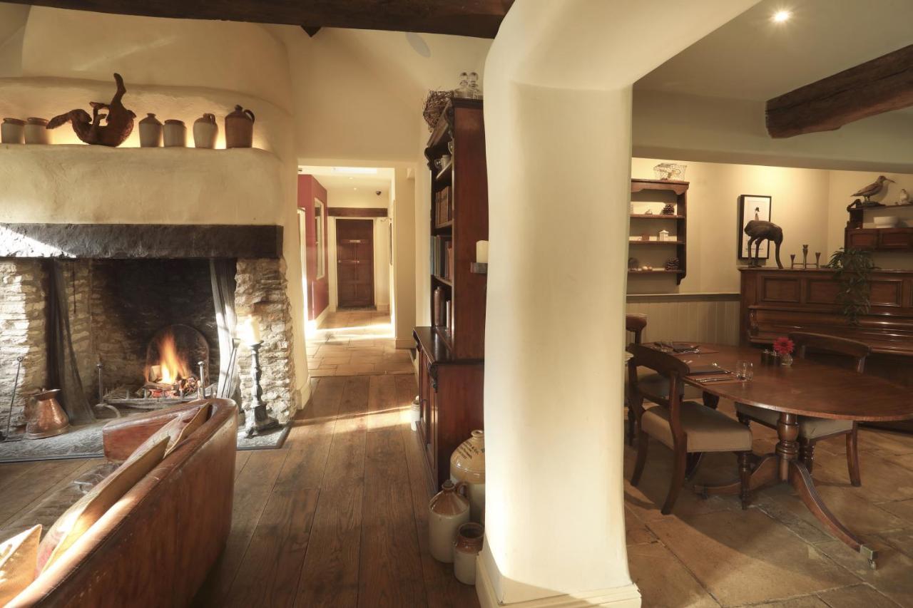 The Feathered Nest Inn Westcote Екстериор снимка